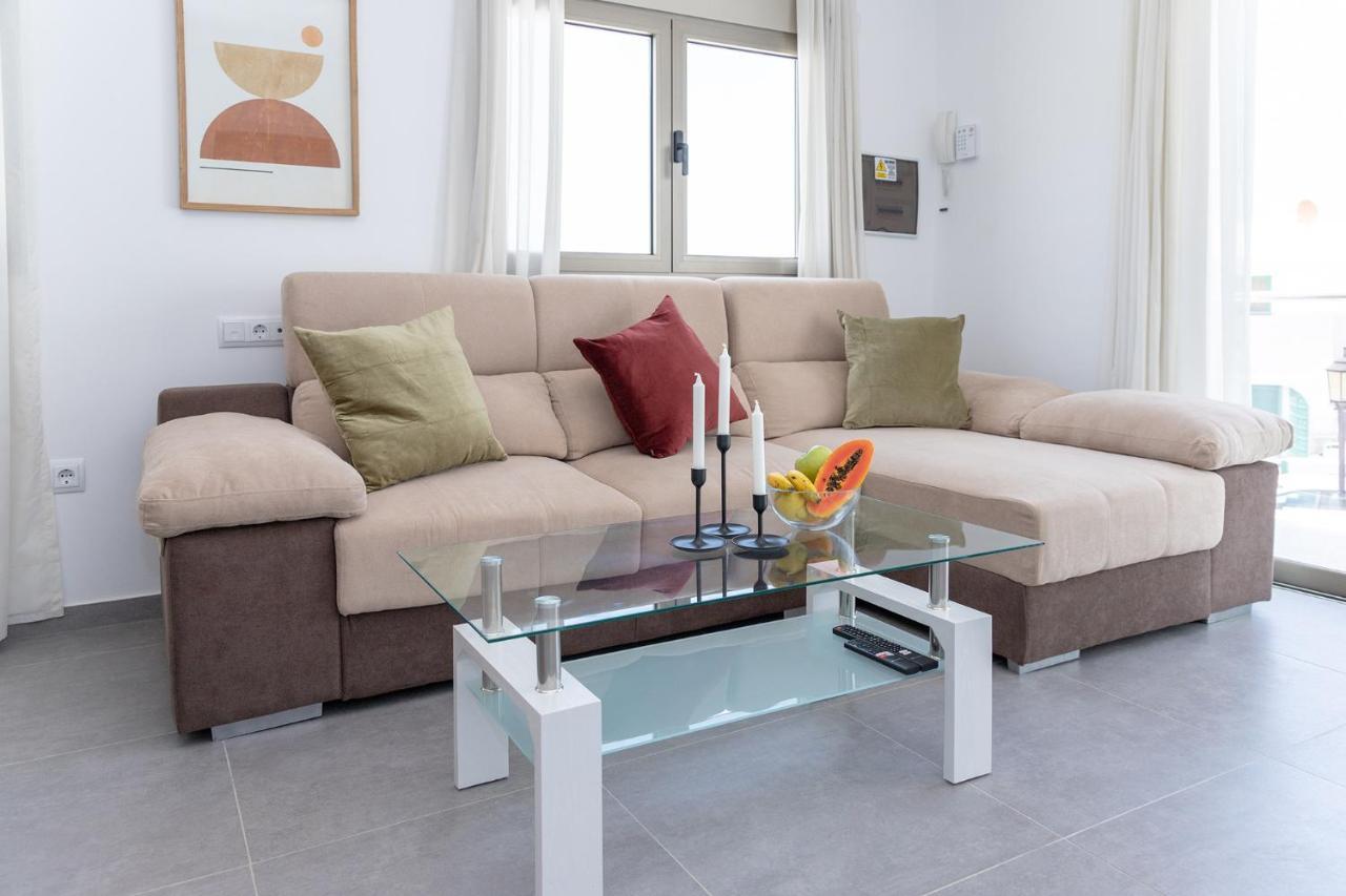 Apartment Holiday 2 Beachfront Corralejo By Holidays Home Экстерьер фото